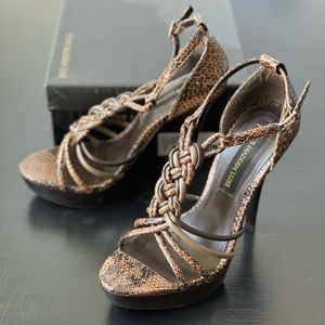 Steve Madden Luxe Size 7 1/2